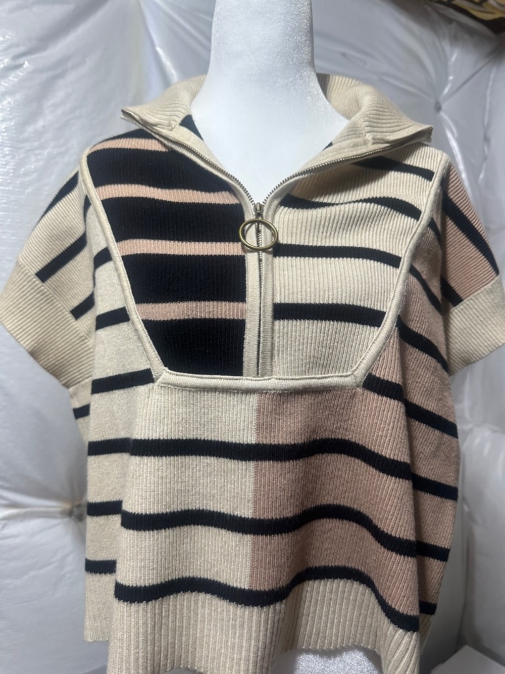 entro Ribbed Short-Sleeve Knit Pullover in Cream, Light Pink & Black